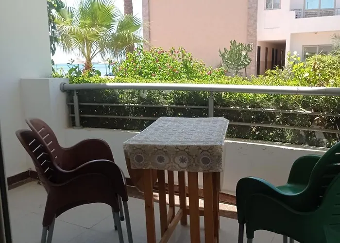 Apart Otel Cecilia *